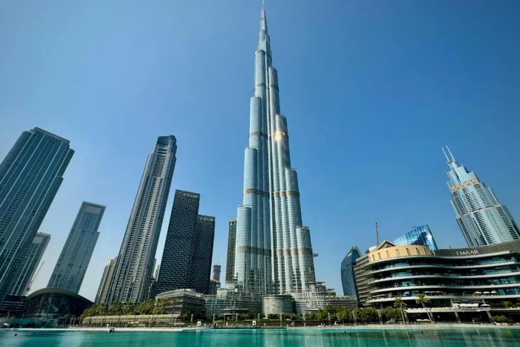 Interesting facts about Dubai Burj Khalifa in Dubai