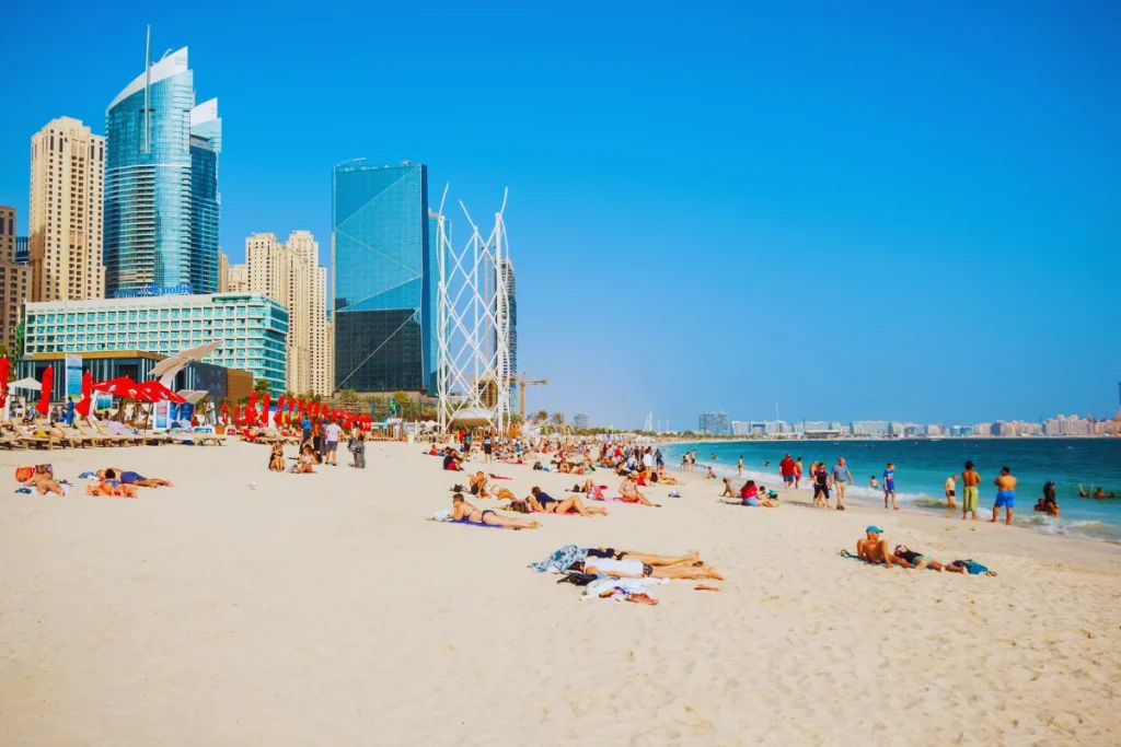 What to Expect at Jumeirah Beach (1)